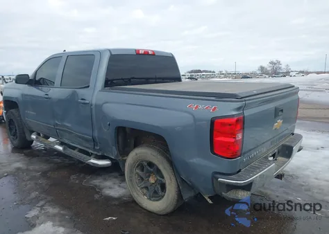 2015 Chevrolet Silverado 1500 1Lt из США, поврежденный, VIN 3GCUKREC1FG484218